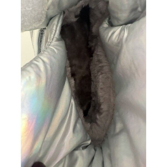 K KomForme Girl's boots Light SILVER Snow Winter Boots with Glitter Size 2 - Picture 11 of 14